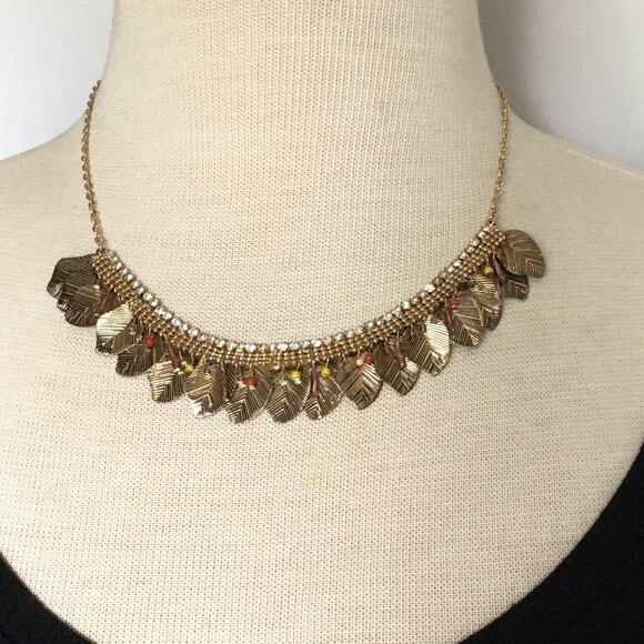 EXPRESS antiqued gold tone dangling leaves Roman collar necklace - Picture 5 of 7